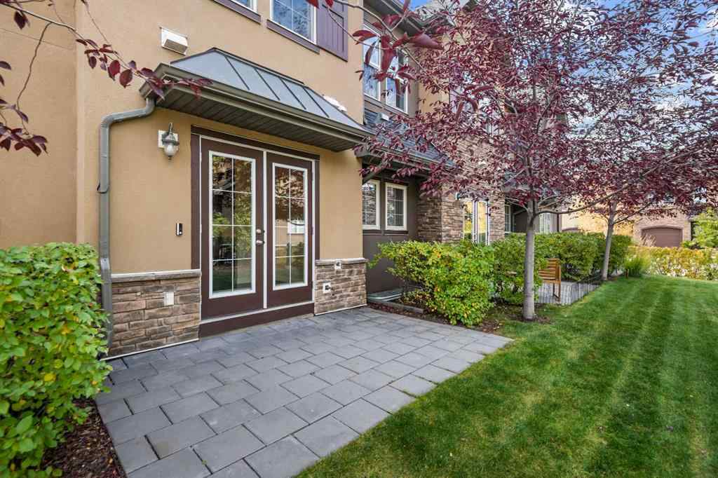 MLS&reg; # A2265084 - 431 quarry Villas SE in Douglasdale/Glen Calgary, Residential Open Houses