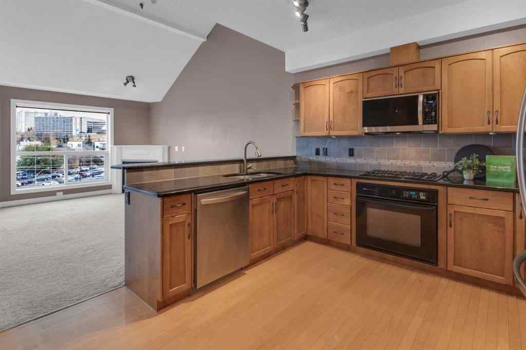 MLS® A2265086 - Unit #407 3412 Parkdale Boulevard NW in Parkdale Calgary, Residential