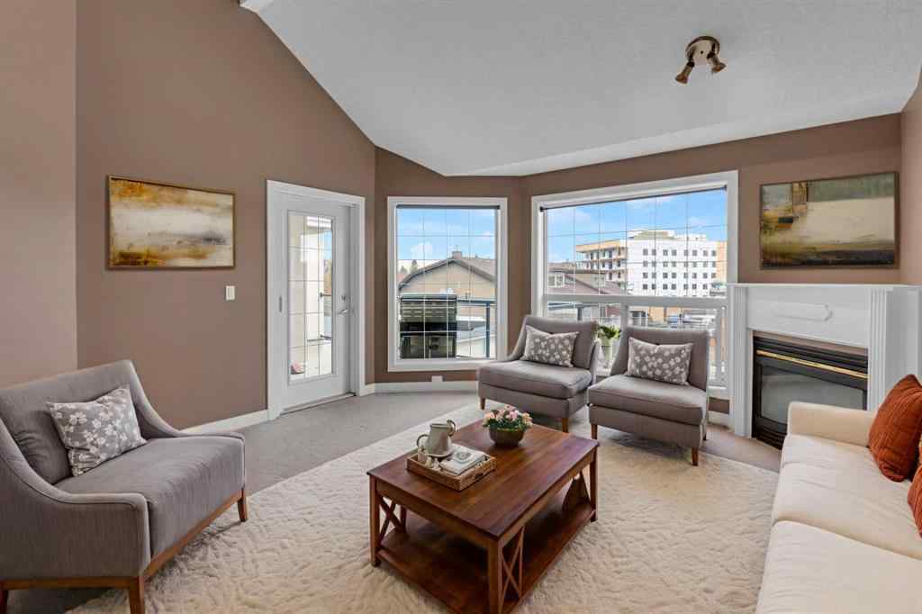 MLS® A2265086 - Unit #407 3412 Parkdale Boulevard NW in Parkdale Calgary, Residential