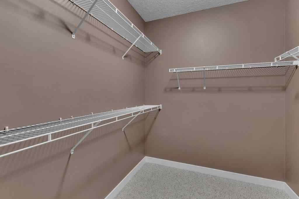 MLS® A2265086 - Unit #407 3412 Parkdale Boulevard NW in Parkdale Calgary, Residential