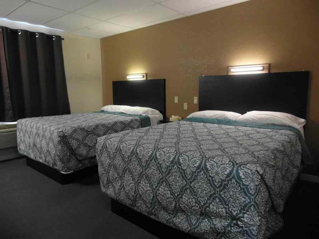 MLS® A2265088 - 519 2 Avenue W in Hanna Hanna, Commercial