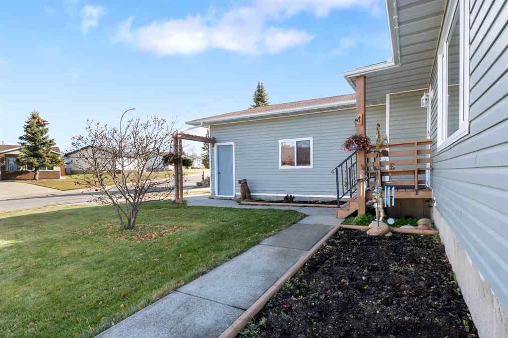 MLS® A2265094 - 3 Isbister Avenue  in NONE Swan Hills, Residential