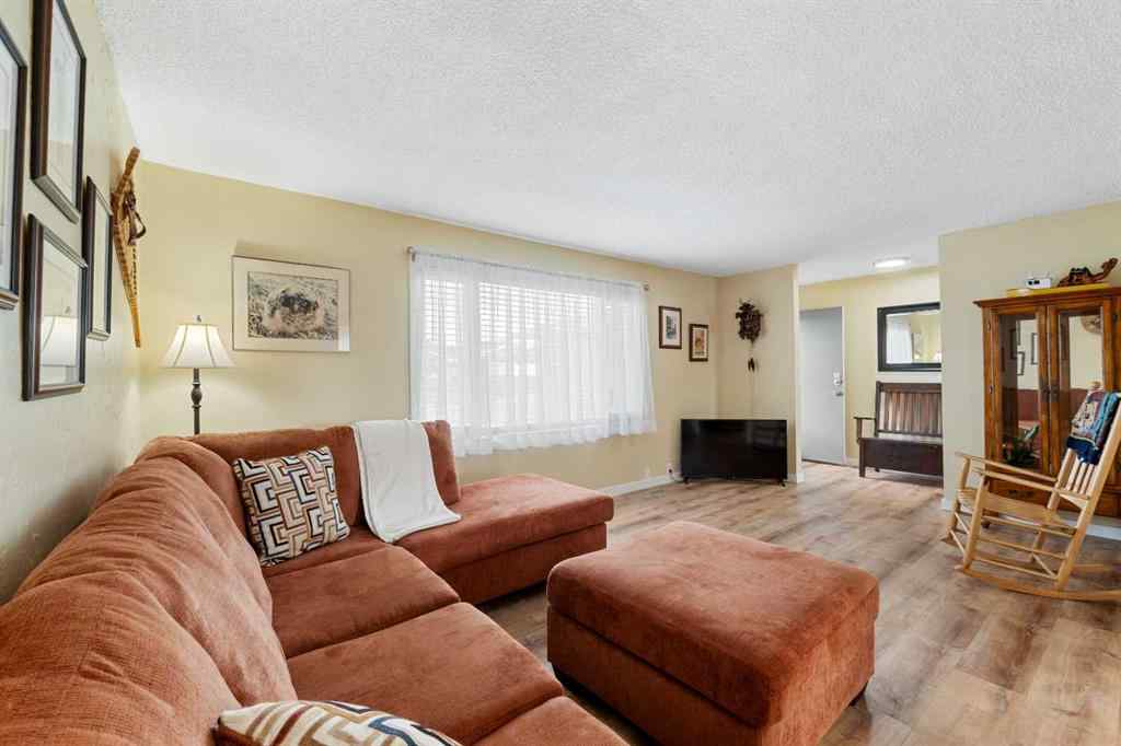 MLS® A2265094 - 3 Isbister Avenue  in NONE Swan Hills, Residential