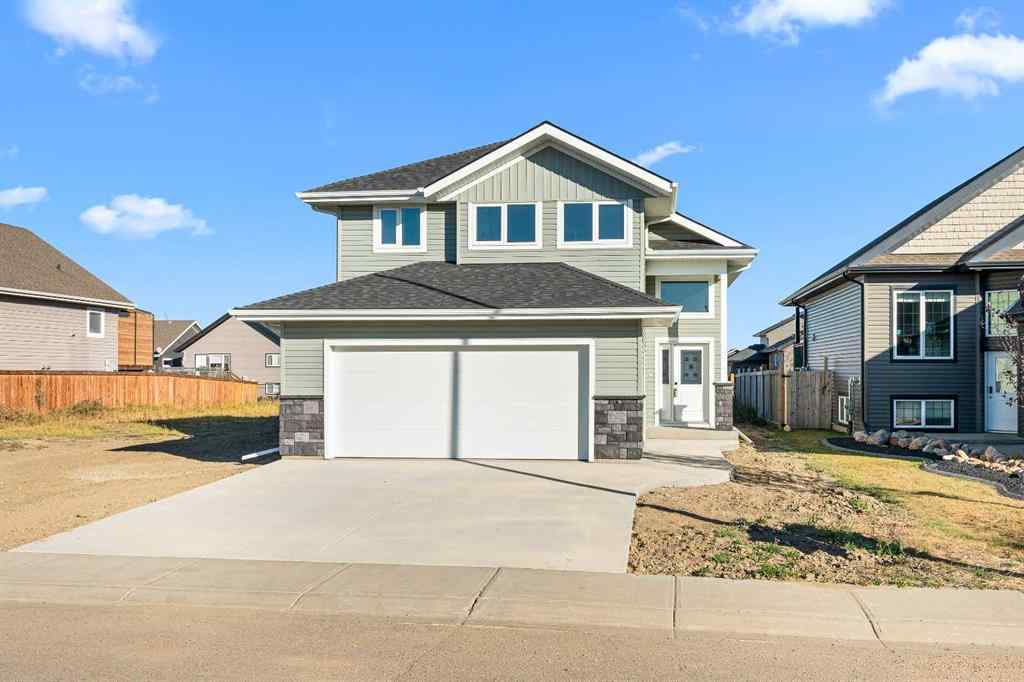 MLS® A2265096 - 3705 42 Avenue  in Larsen Grove Lloydminster, Residential