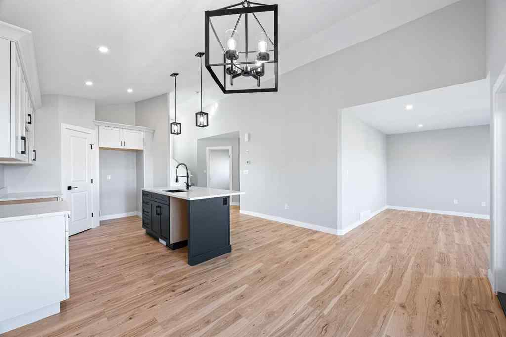 MLS® A2265096 - 3705 42 Avenue  in Larsen Grove Lloydminster, Residential