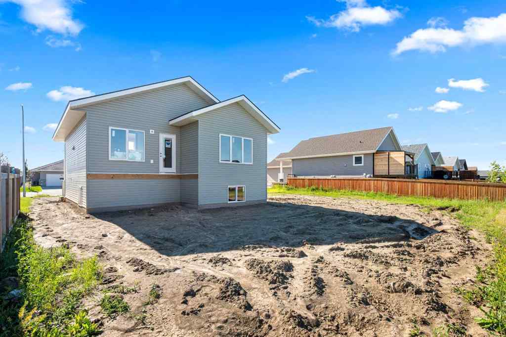 MLS® A2265096 - 3705 42 Avenue  in Larsen Grove Lloydminster, Residential