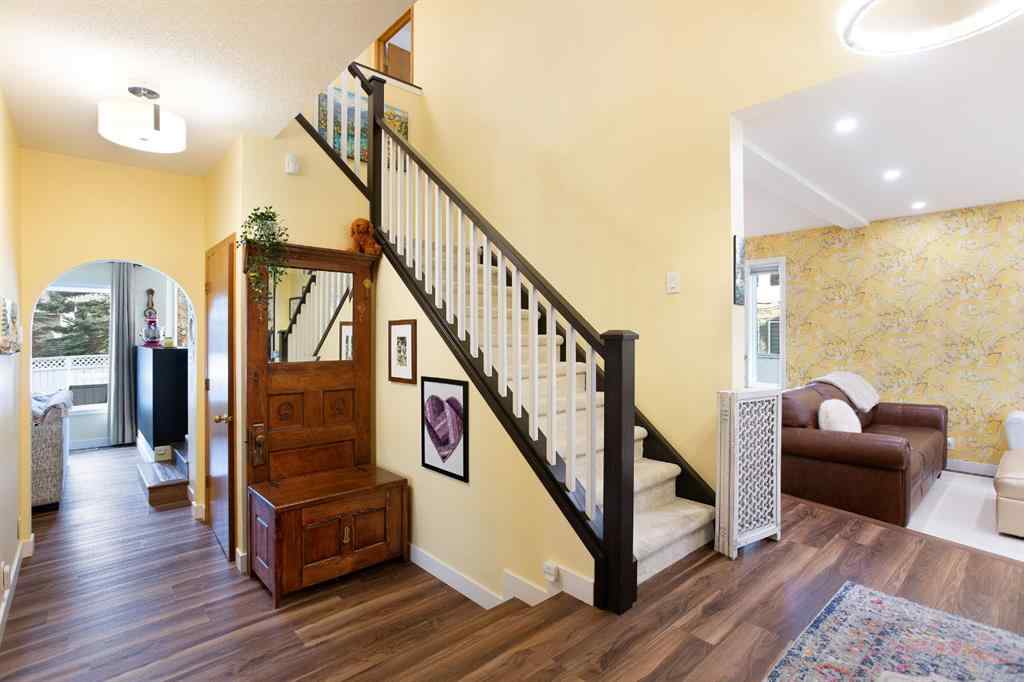 MLS® A2265097 - 8311 Hawkview Manor Road NW in Hawkwood Calgary, Residential