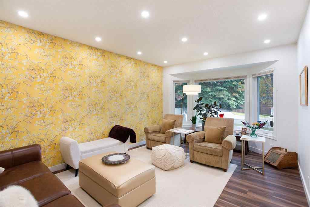 MLS® A2265097 - 8311 Hawkview Manor Road NW in Hawkwood Calgary, Residential