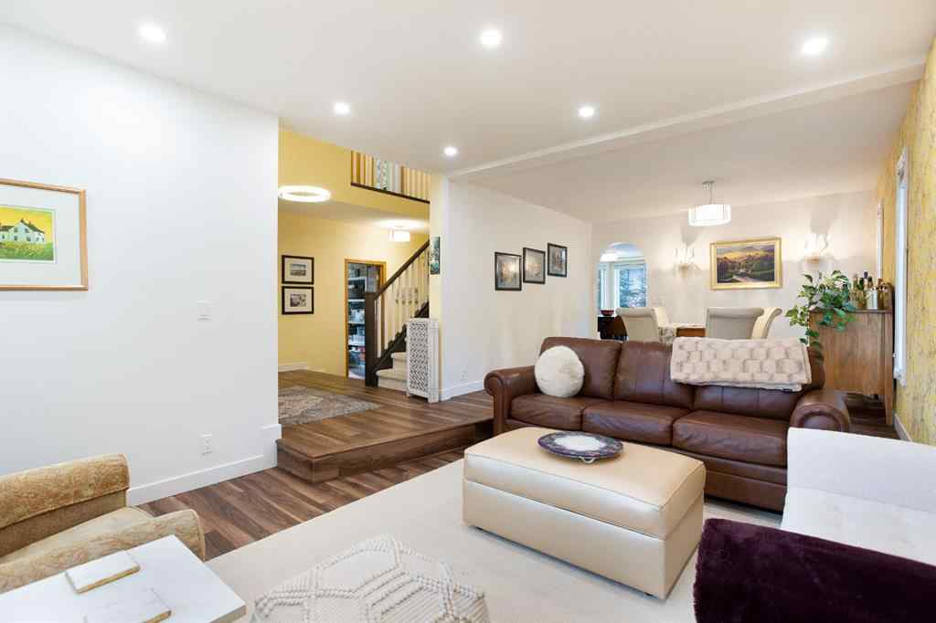 MLS® A2265097 - 8311 Hawkview Manor Road NW in Hawkwood Calgary, Residential