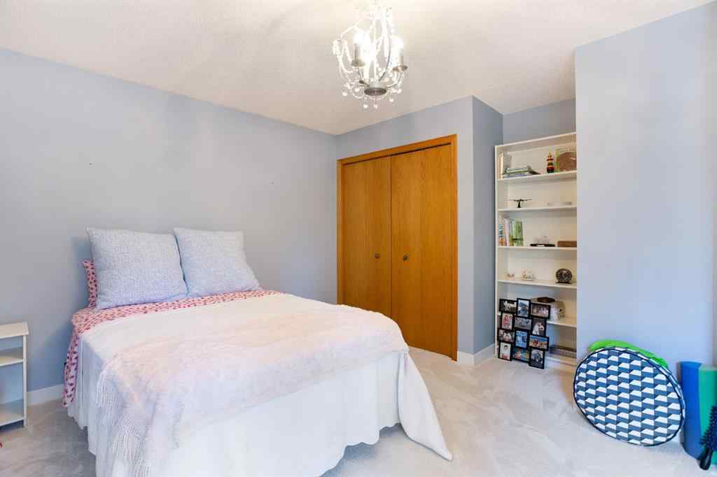 MLS® A2265097 - 8311 Hawkview Manor Road NW in Hawkwood Calgary, Residential