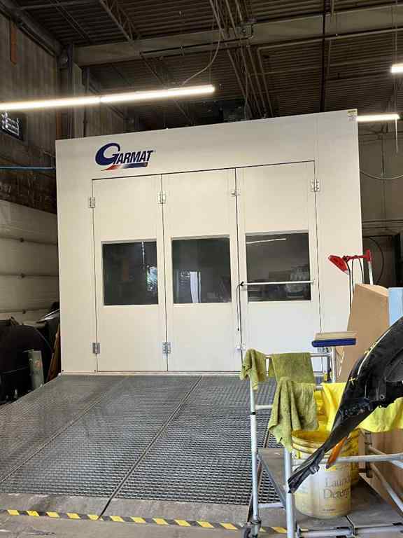 MLS® A2265099 - 4261 23 Street NE in Sunridge Calgary, Commercial