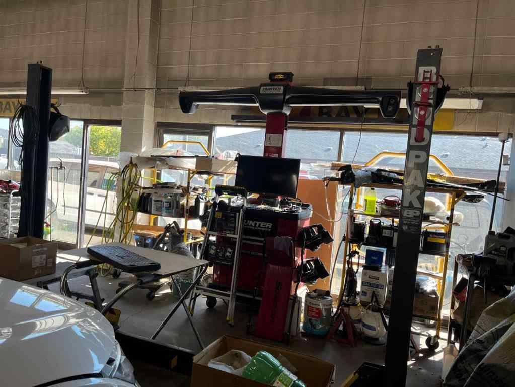 MLS® A2265099 - 4261 23 Street NE in Sunridge Calgary, Commercial