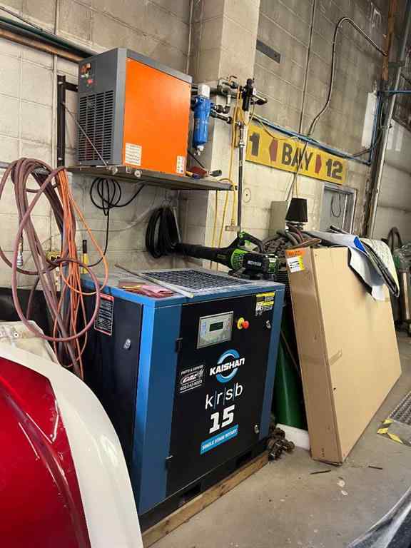 MLS® A2265099 - 4261 23 Street NE in Sunridge Calgary, Commercial