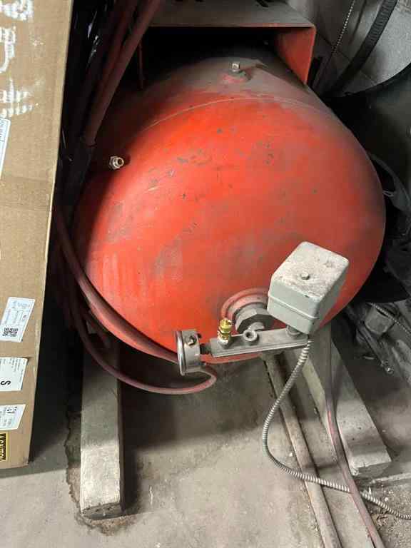 MLS® A2265099 - 4261 23 Street NE in Sunridge Calgary, Commercial