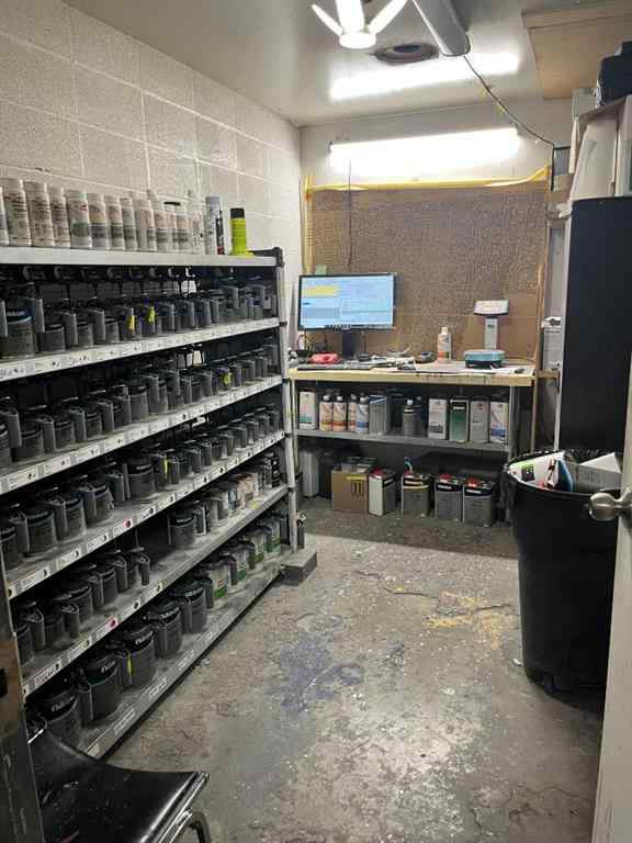 MLS® A2265099 - 4261 23 Street NE in Sunridge Calgary, Commercial