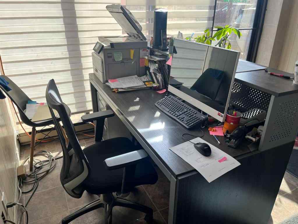 MLS® A2265099 - 4261 23 Street NE in Sunridge Calgary, Commercial