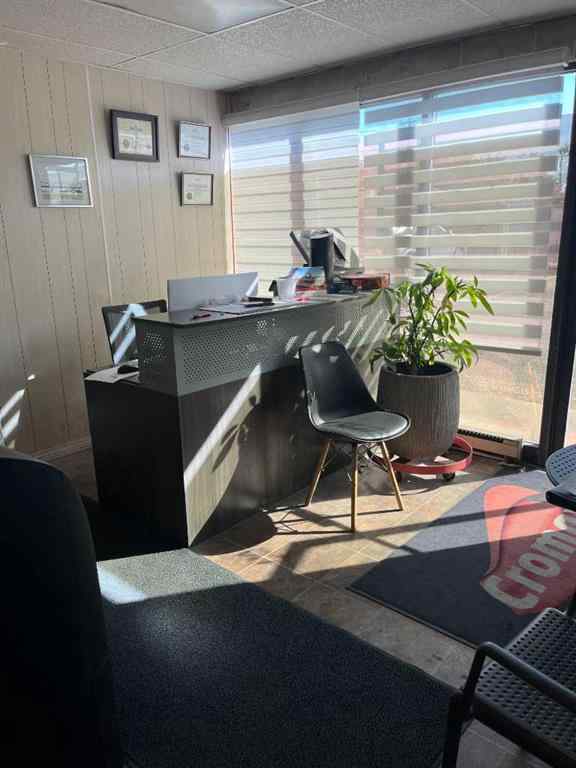 MLS® A2265099 - 4261 23 Street NE in Sunridge Calgary, Commercial