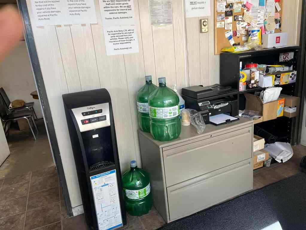 MLS® A2265099 - 4261 23 Street NE in Sunridge Calgary, Commercial