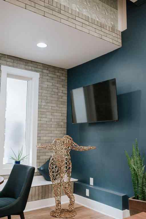 MLS® A2265110 - 640 3 Street SE in SE Hill Medicine Hat, Commercial