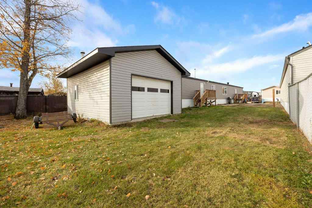 MLS® A2265111 - 296 Grey Crescent  in Gregoire Park Fort McMurray, Residential