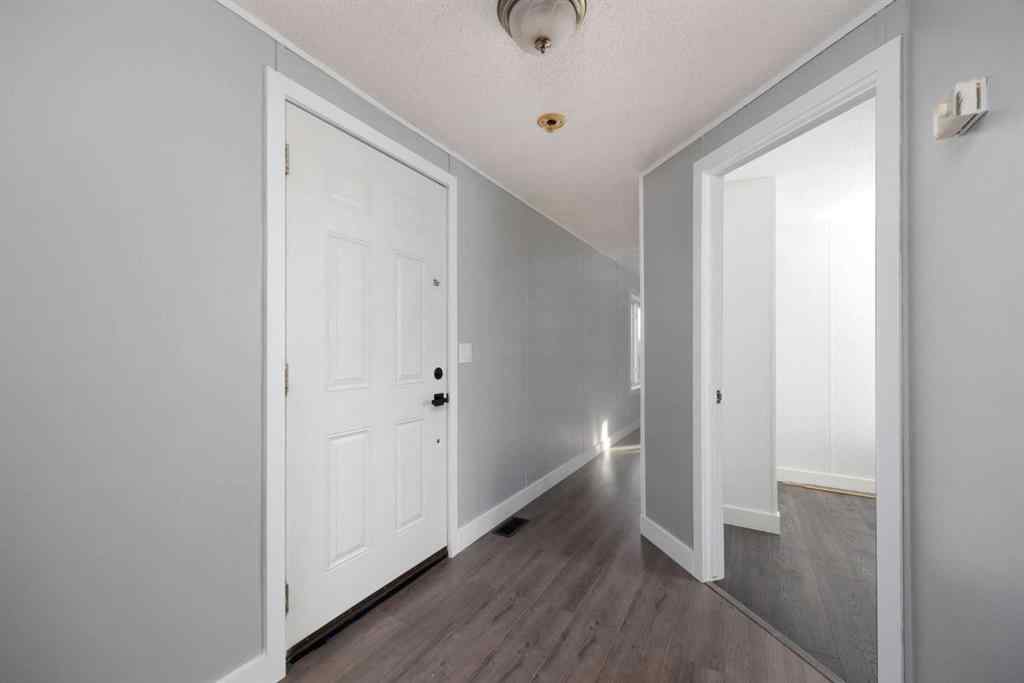 MLS® A2265111 - 296 Grey Crescent  in Gregoire Park Fort McMurray, Residential