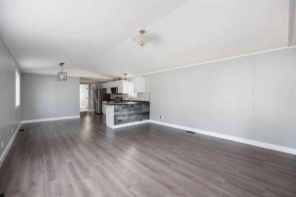 MLS® A2265111 - 296 Grey Crescent  in Gregoire Park Fort McMurray, Residential