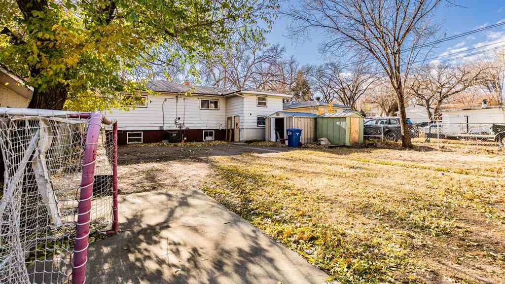 MLS® A2265118 - 446 5 Street SW in SW Hill Medicine Hat, Residential