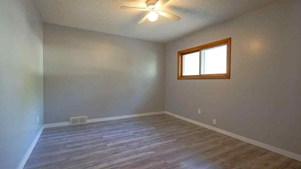 MLS® A2265118 - 446 5 Street SW in SW Hill Medicine Hat, Residential