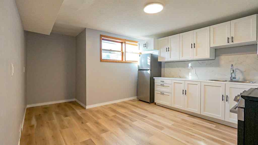 MLS® A2265118 - 446 5 Street SW in SW Hill Medicine Hat, Residential