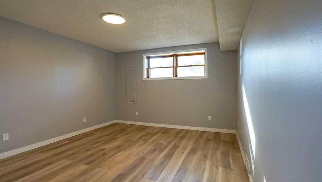 MLS® A2265118 - 446 5 Street SW in SW Hill Medicine Hat, Residential