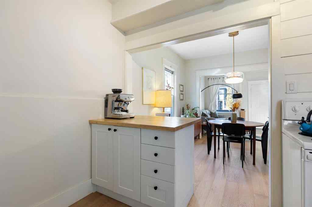 MLS® A2265120 - 317 18 Avenue NW in Mount Pleasant Calgary, Residential