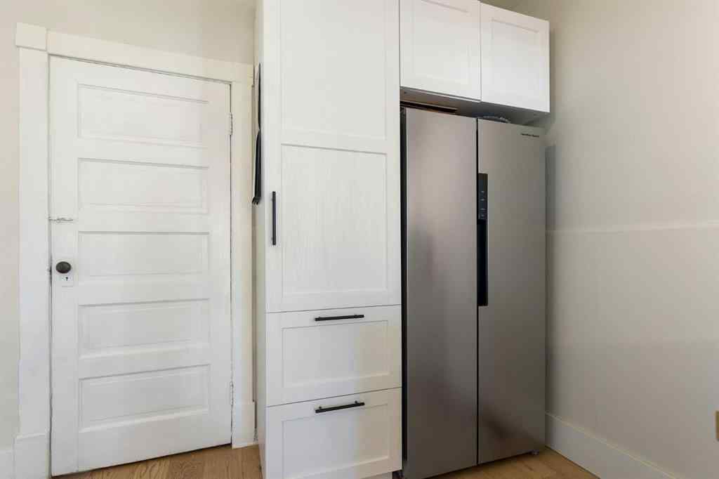 MLS® A2265120 - 317 18 Avenue NW in Mount Pleasant Calgary, Residential