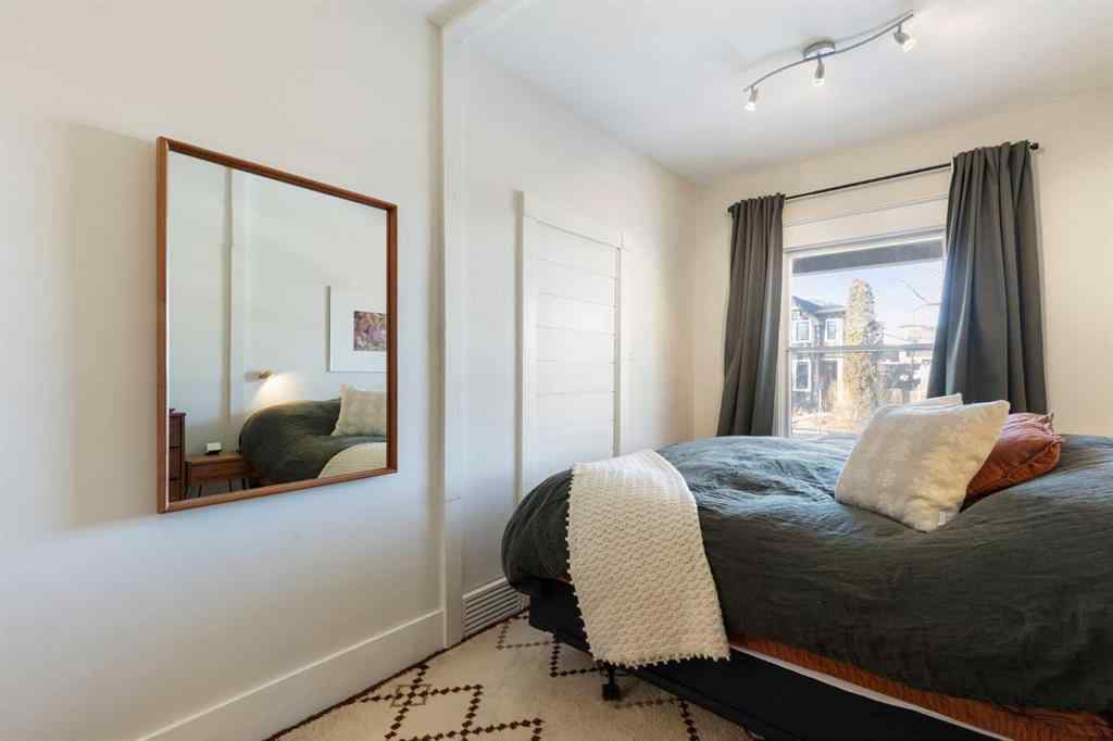 MLS® A2265120 - 317 18 Avenue NW in Mount Pleasant Calgary, Residential