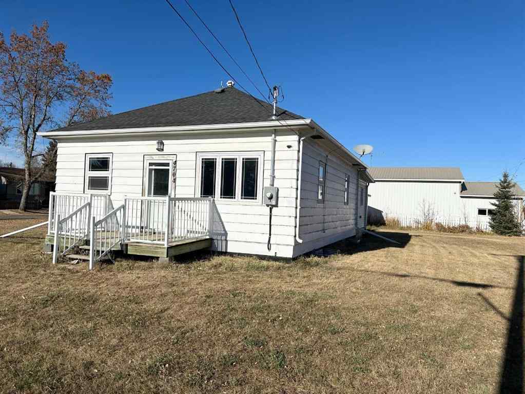 MLS® A2265122 - 4704 51 Avenue  in Mannville Mannville, Residential