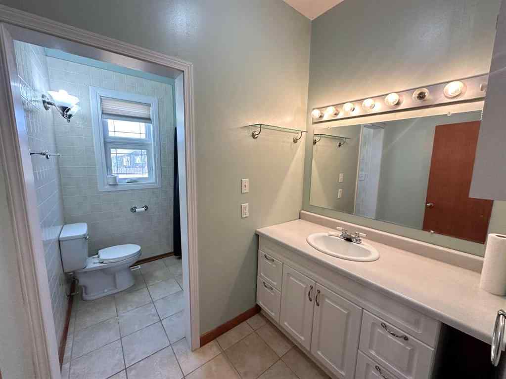 MLS® A2265122 - 4704 51 Avenue  in Mannville Mannville, Residential