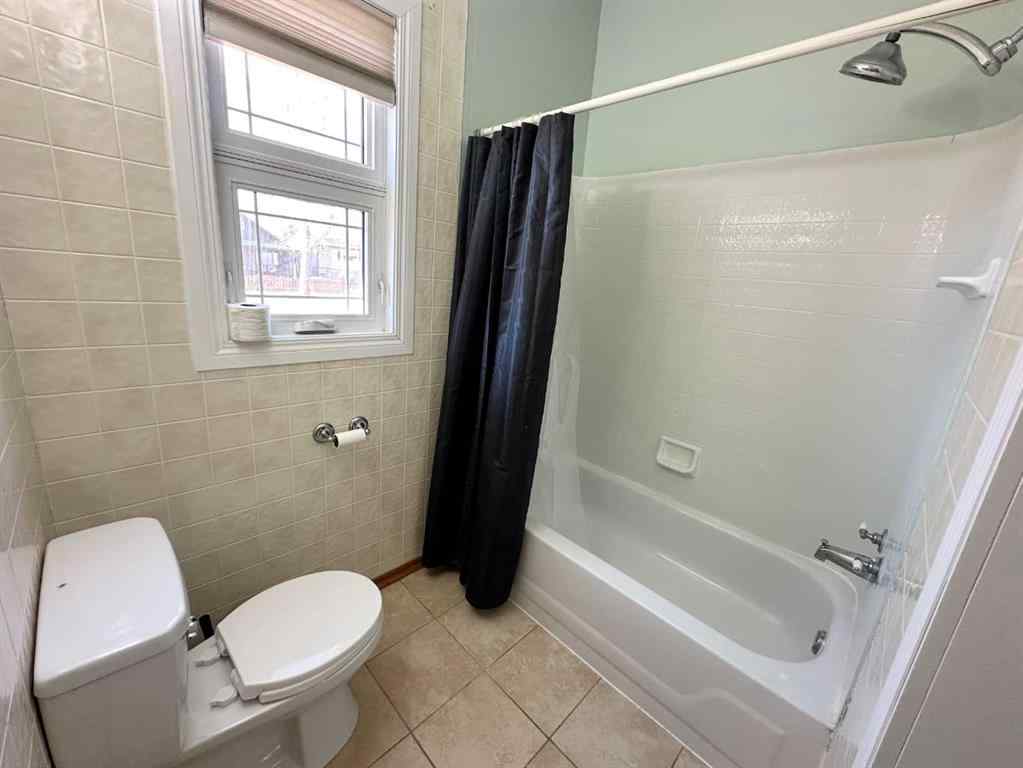 MLS® A2265122 - 4704 51 Avenue  in Mannville Mannville, Residential