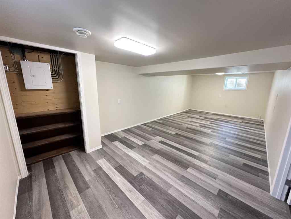 MLS® A2265122 - 4704 51 Avenue  in Mannville Mannville, Residential