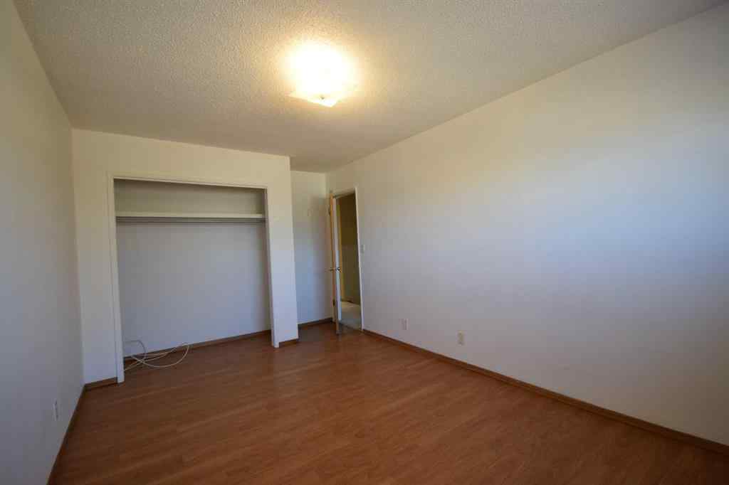 MLS® A2265123 - Unit #111 5823 57 Street  in Riverside Meadows Red Deer, Residential