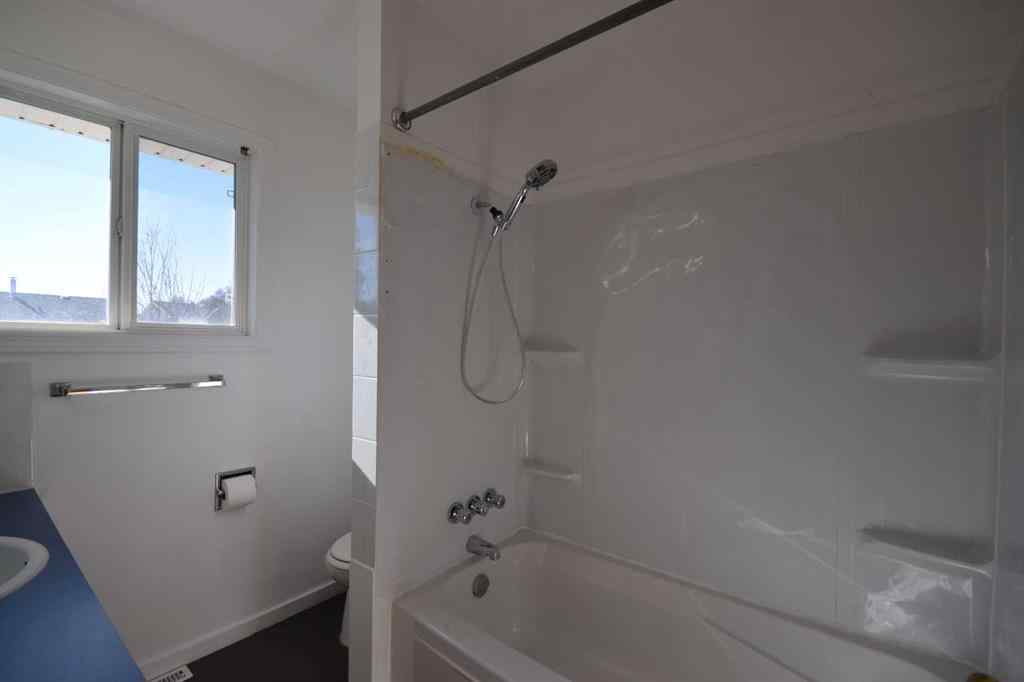 MLS® A2265123 - Unit #111 5823 57 Street  in Riverside Meadows Red Deer, Residential