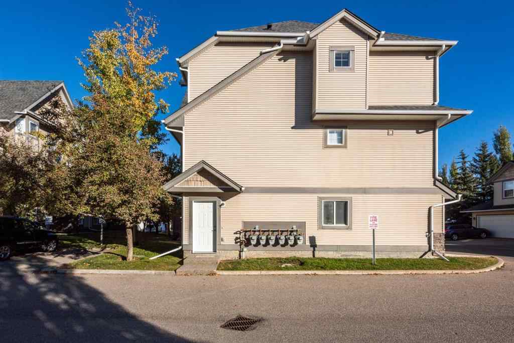 MLS® A2265127 - 66 Cedarwood Lane SW in Cedarbrae Calgary, Residential