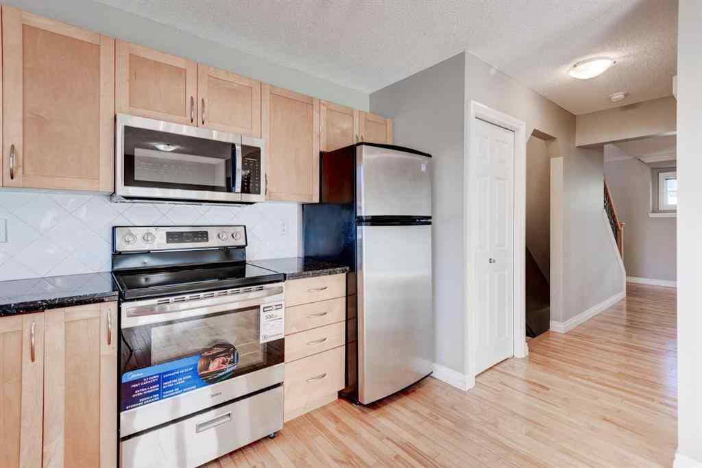 MLS® A2265127 - 66 Cedarwood Lane SW in Cedarbrae Calgary, Residential