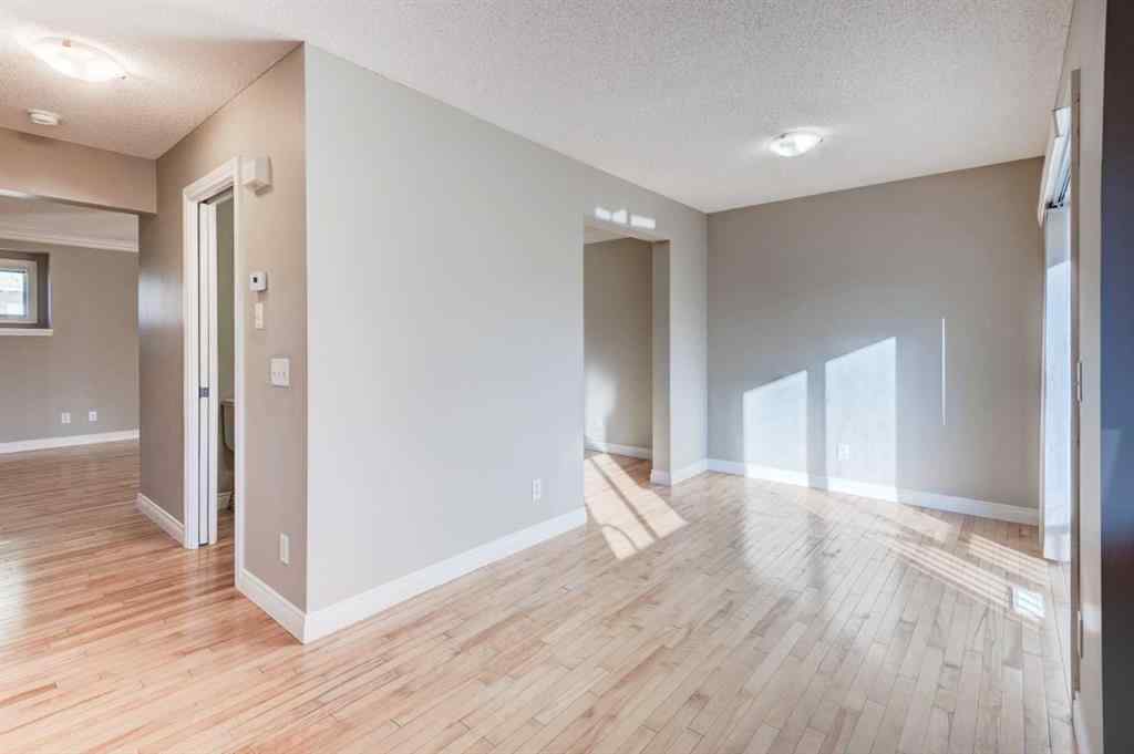 MLS® A2265127 - 66 Cedarwood Lane SW in Cedarbrae Calgary, Residential