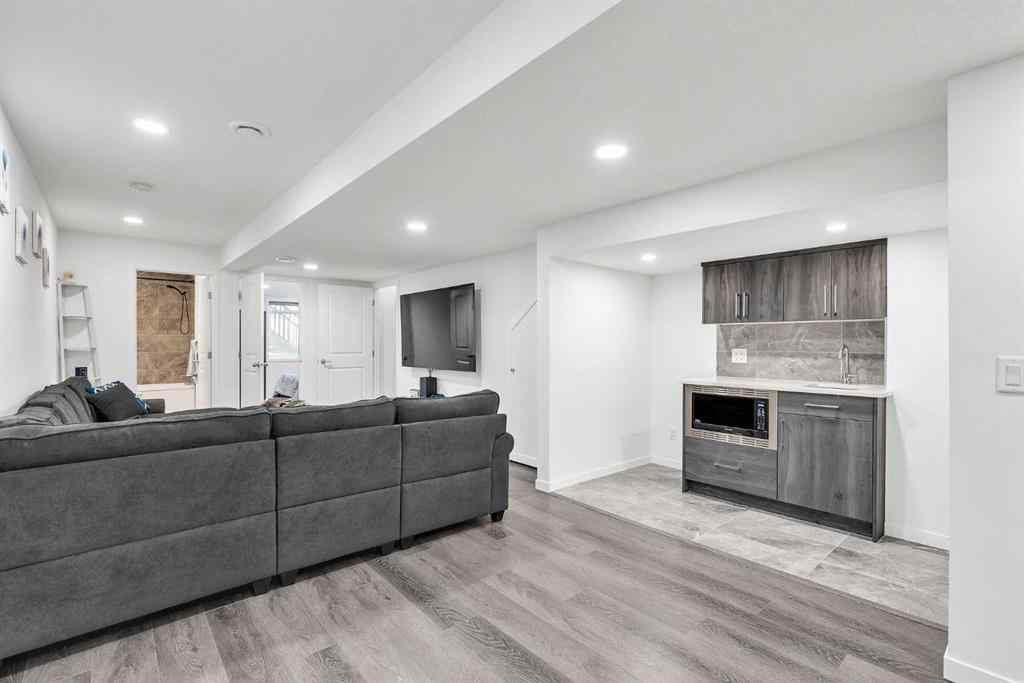 MLS® A2265136 - 52 Edith Gate NW in Glacier Ridge Calgary, Residential