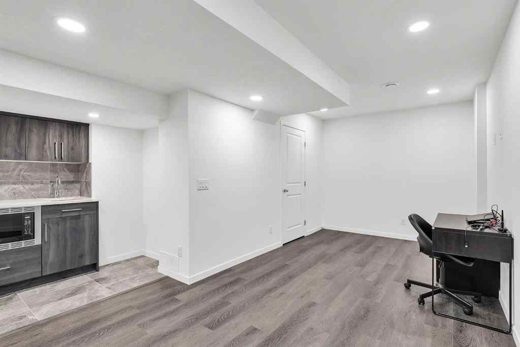 MLS® A2265136 - 52 Edith Gate NW in Glacier Ridge Calgary, Residential