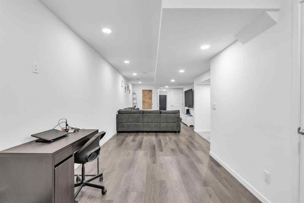 MLS® A2265136 - 52 Edith Gate NW in Glacier Ridge Calgary, Residential