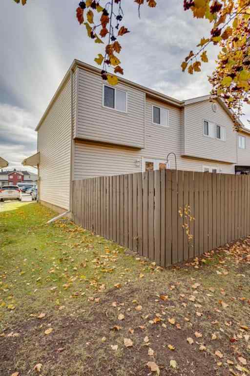 MLS&reg; # A2265137 - 153C DICKINS Drive  in Dickinsfield Fort McMurray, Residential Open Houses