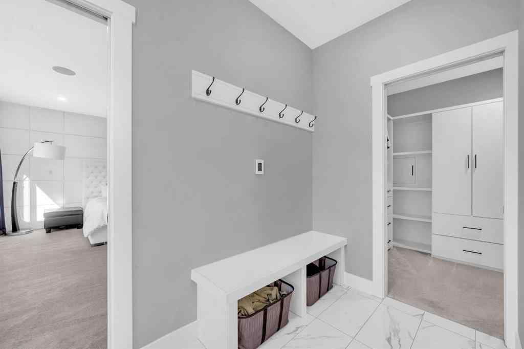 MLS® A2265140 - 1623 16a Street SE in Inglewood Calgary, Residential