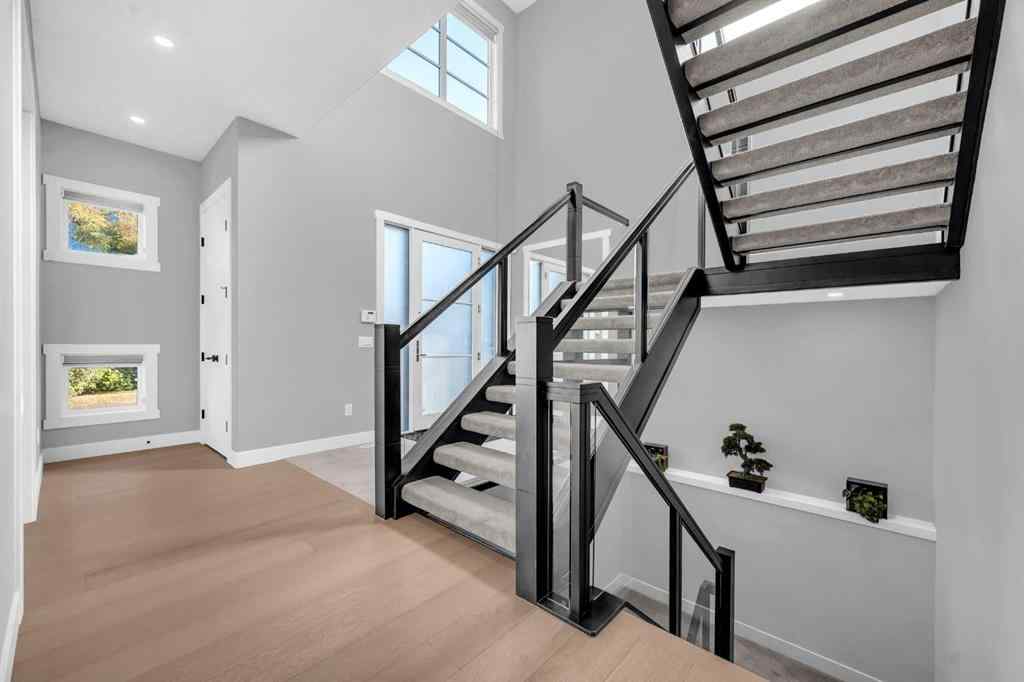 MLS® A2265140 - 1623 16a Street SE in Inglewood Calgary, Residential