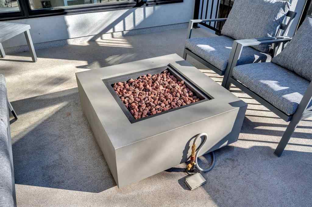 MLS® A2265140 - 1623 16a Street SE in Inglewood Calgary, Residential