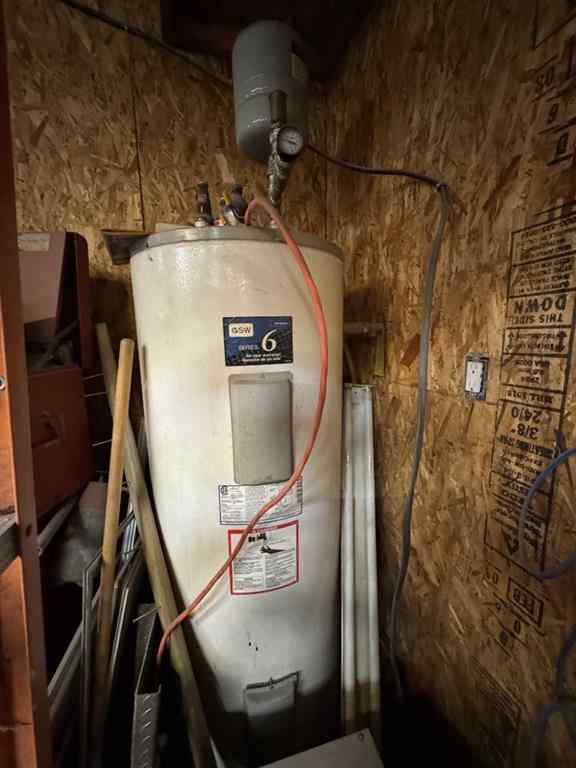 MLS® A2265141 - 5319 47 Avenue  in City Center South West Wetaskiwin, Residential